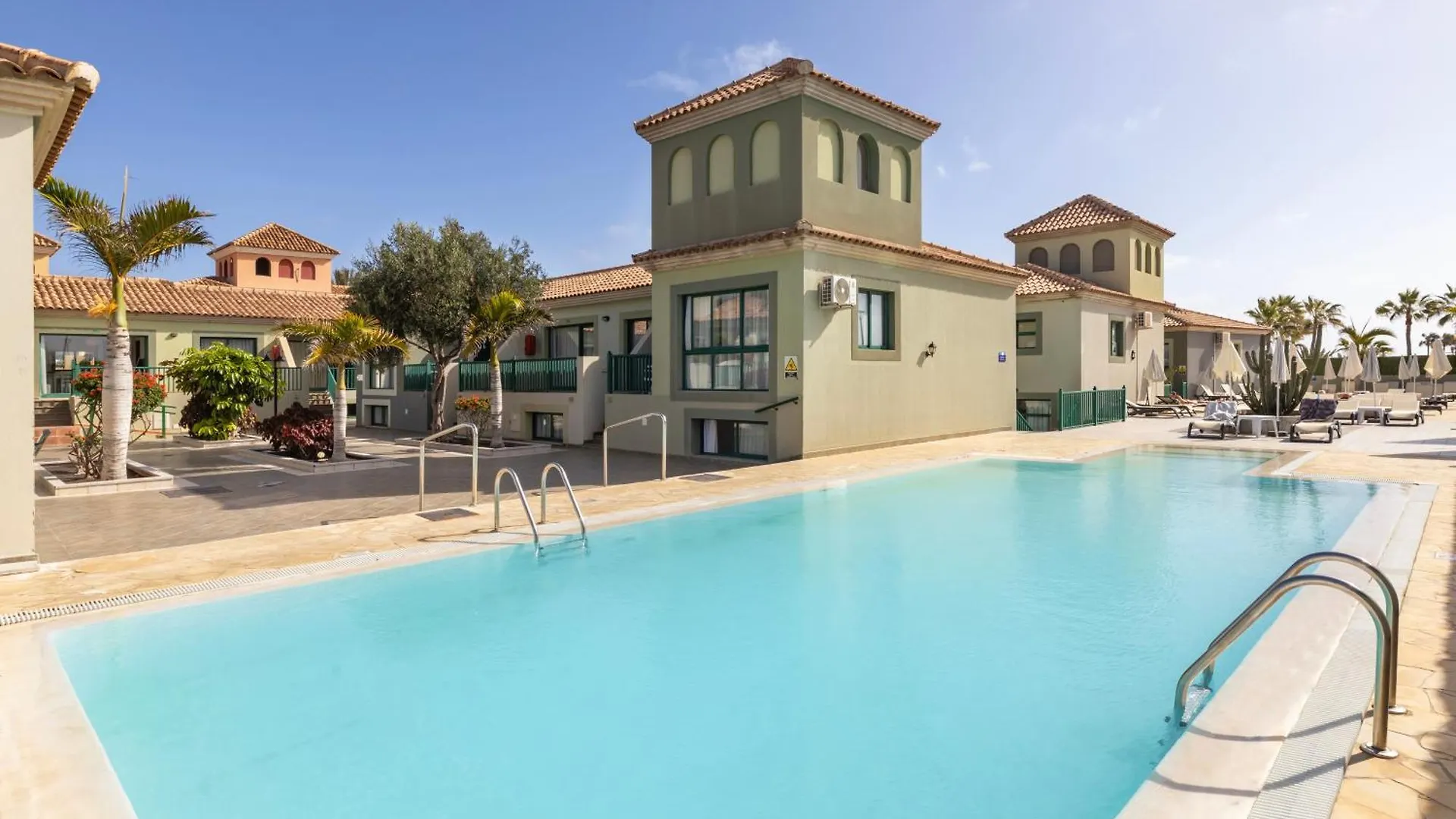 O7 Aloe Corralejo Hotel Resort